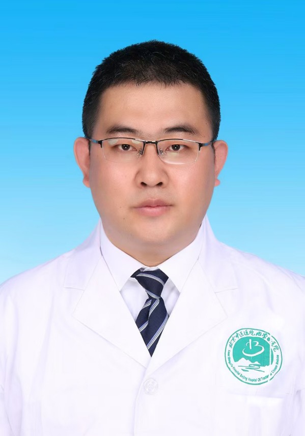 5.骨伤� 主治医师 吕文�.jpg